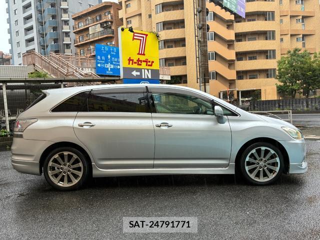 Toyota MARK X ZIO 2012-03 8817888-12