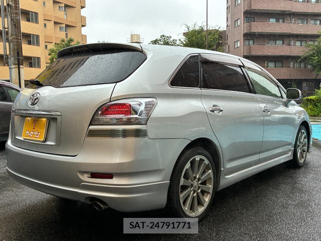 Toyota MARK X ZIO 2012-03 8817888-15