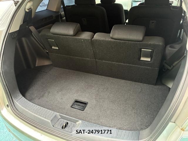 Toyota MARK X ZIO 2012-03 8817888-18