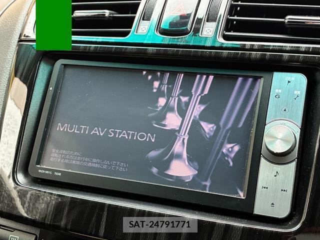 Toyota MARK X ZIO 2012-03 8817888-4