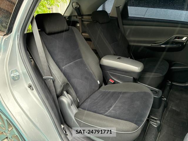 Toyota MARK X ZIO 2012-03 8817888-7