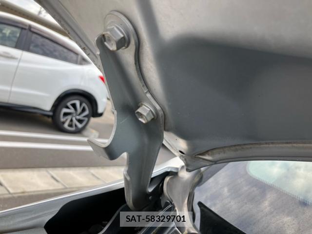 Toyota MARK X 2007-10 8813509-15