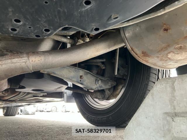 Toyota MARK X 2007-10 8813509-8