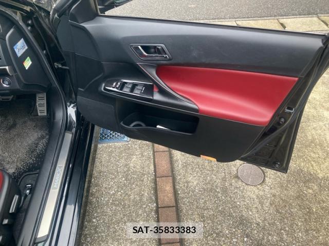 Toyota MARK X 2019-11 8813623-14