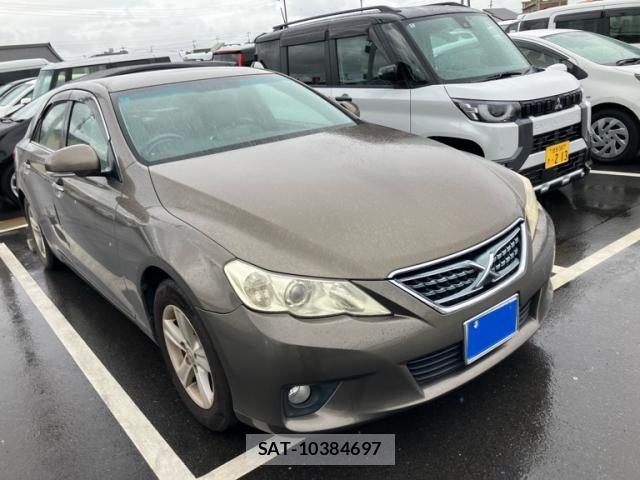 Toyota MARK X 2009-10 8814085-1