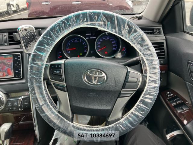 Toyota MARK X 2009-10 8814085-10
