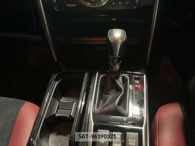 Toyota MARK X 2019-05 8814699-8