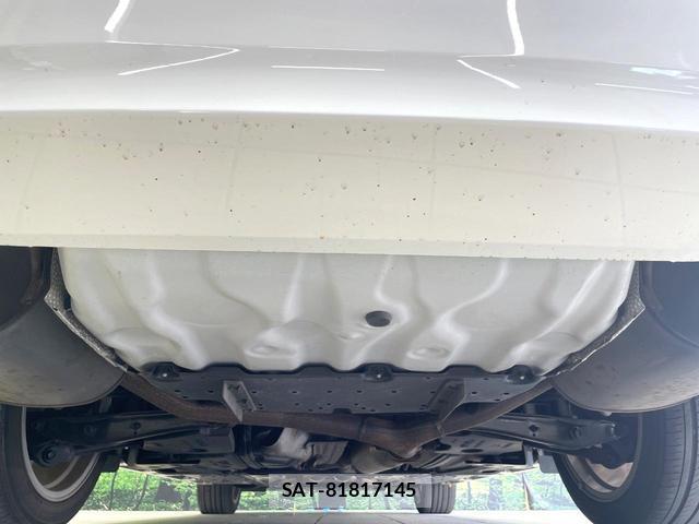 Toyota MARK X 2011-10 8817226-18