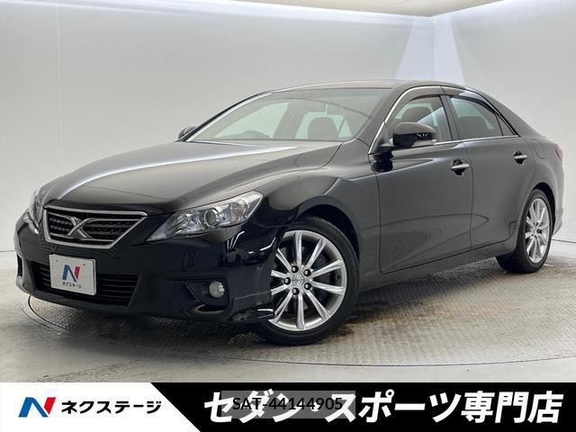 Toyota MARK X 2012-02 8817847-0