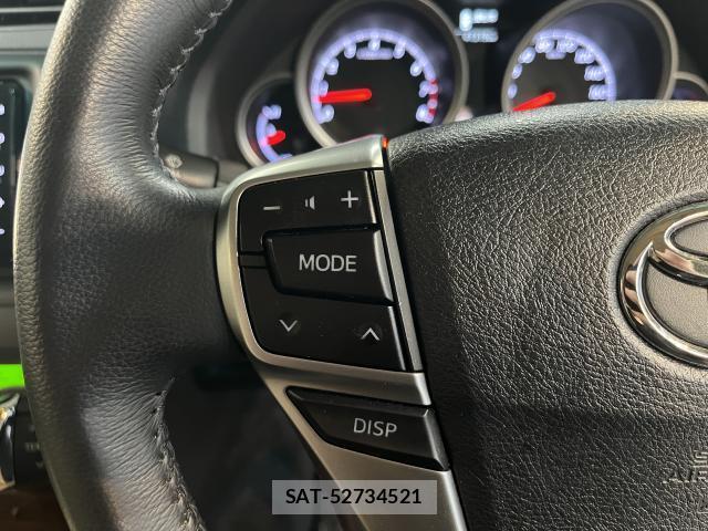 Toyota MARK X 2016-04 8817910-11