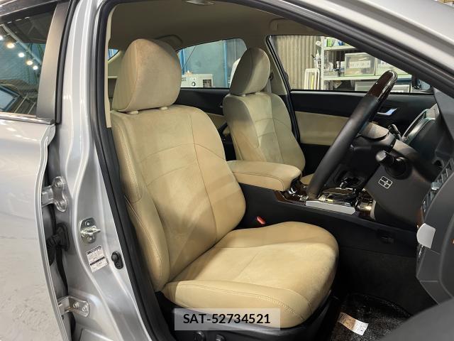 Toyota MARK X 2016-04 8817910-6