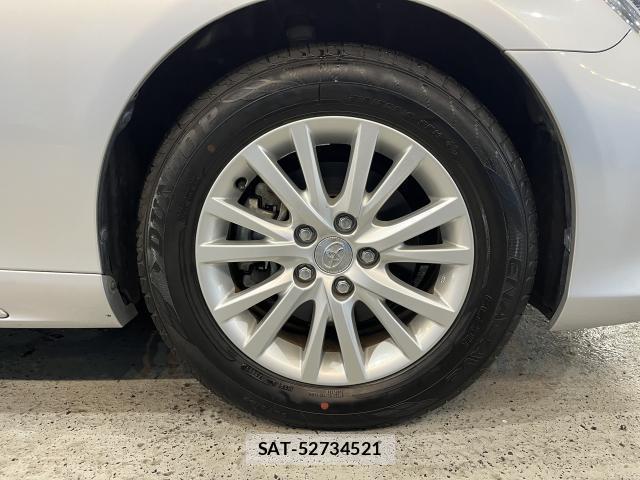 Toyota MARK X 2016-04 8817910-9