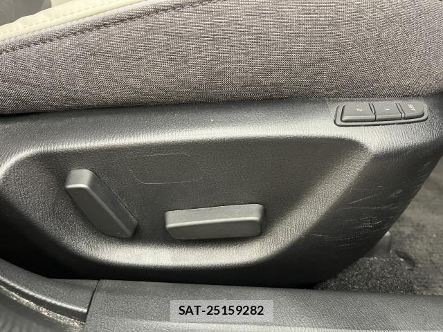 Mazda MAZDA2 2020-08 8812940-6