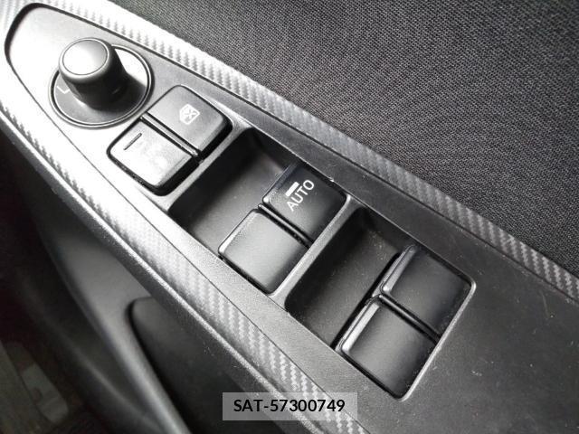 Mazda MAZDA2 2021-06 8815311-13
