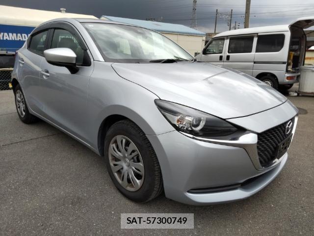 Mazda MAZDA2 2021-06 8815311-3