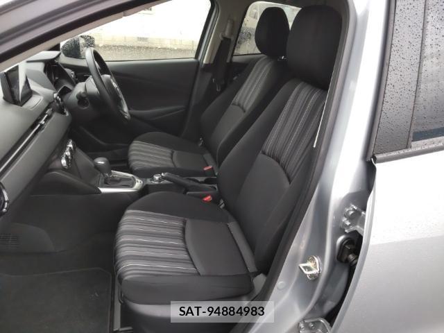 Mazda MAZDA2 2021-09 8815314-15