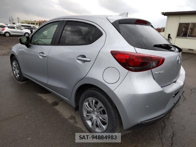 Mazda MAZDA2 2021-09 8815314-5