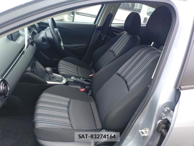 Mazda MAZDA2 2021-06 8815318-15