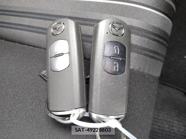 Mazda MAZDA2 2021-09 8815330-14