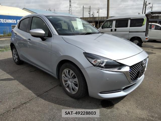 Mazda MAZDA2 2021-09 8815330-3