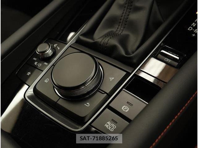 Mazda MAZDA3 2025-01 8812385-11