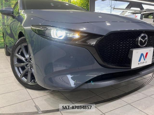 Mazda MAZDA3 2021-03 8812922-11