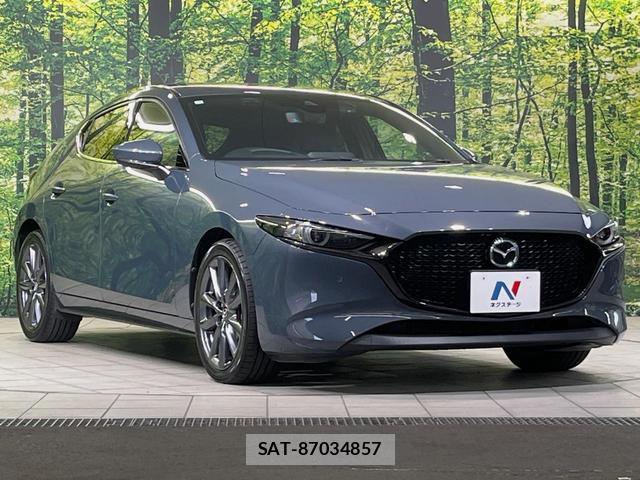 Mazda MAZDA3 2021-03 8812922-15