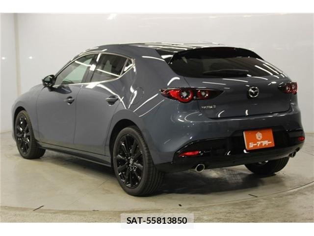 Mazda MAZDA3 2025-12 8814327-6