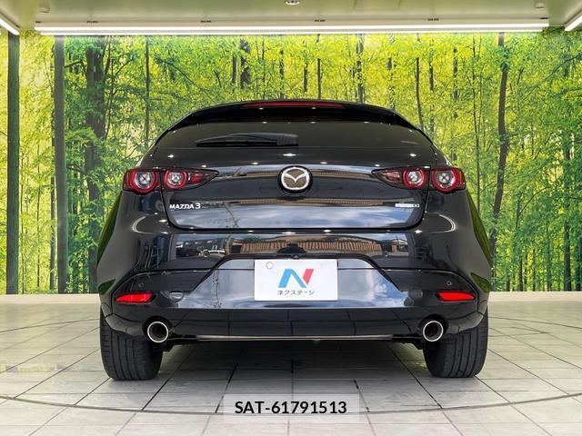 Mazda MAZDA3 2020-03 8817485-14
