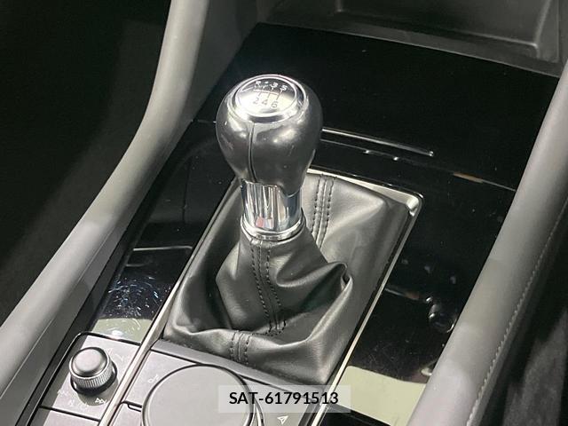 Mazda MAZDA3 2020-03 8817485-2