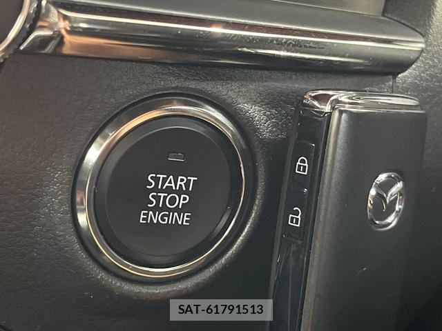 Mazda MAZDA3 2020-03 8817485-6