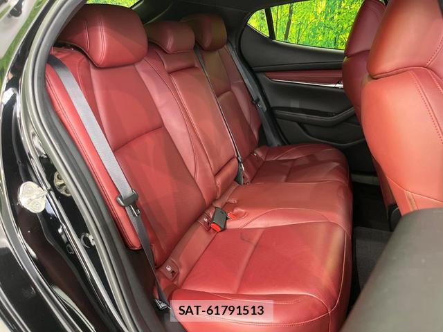 Mazda MAZDA3 2020-03 8817485-8