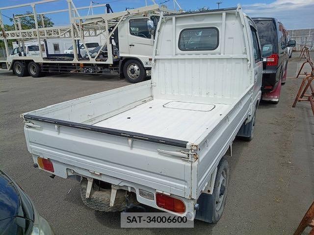 Mitsubishi MINICAB TRUCK 1996 8817147-4