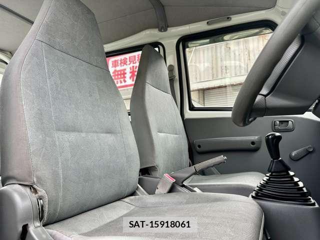Mitsubishi MINICAB VAN 2007-06 8815733-9