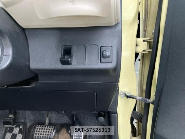 Daihatsu MIRA COCOA 2010-08 8813839-5