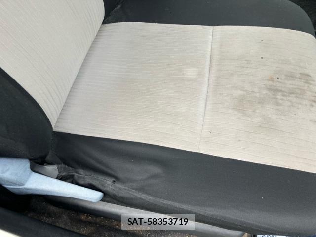 Daihatsu MIRA 2018-05 8812357-14