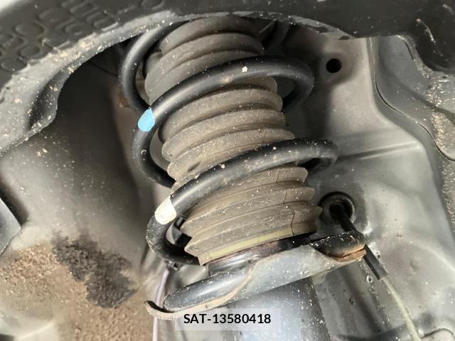 Daihatsu MIRA 2019-05 8812934-19