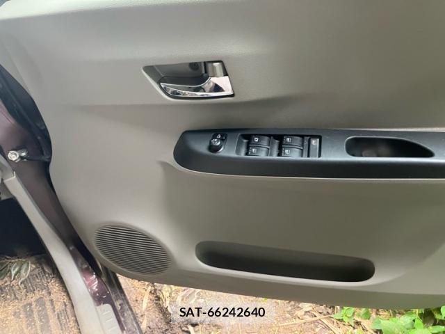 Daihatsu MIRA 2011-12 8813594-12