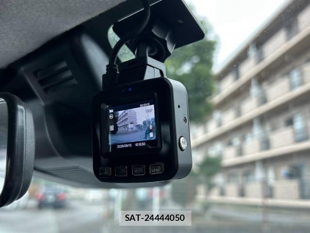 Daihatsu MIRA 2017-09 8814342-19