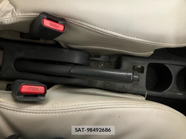 Daihatsu MIRA 2011-10 8816366-19
