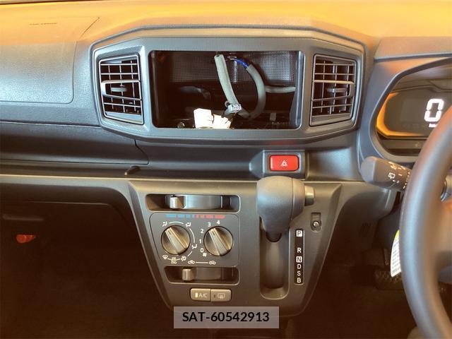 Daihatsu MIRA 2026-03 8816420-4