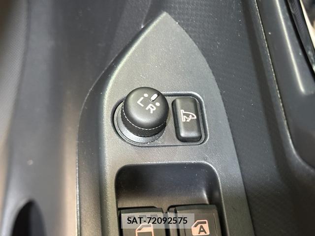 Daihatsu MIRA 2018-08 8817991-3