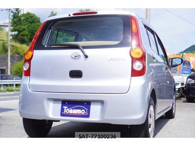 Daihatsu MIRA 2016-07 8812041-13