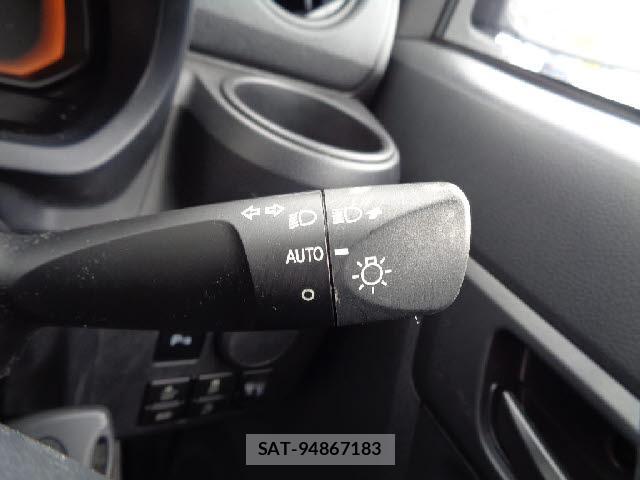 Daihatsu MIRA 2022-04 8814649-8