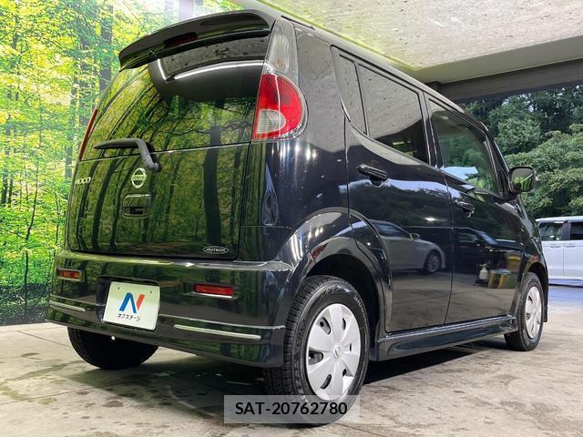 Nissan MOCO 2012-05 8817037-16