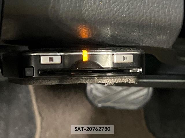 Nissan MOCO 2012-05 8817037-3