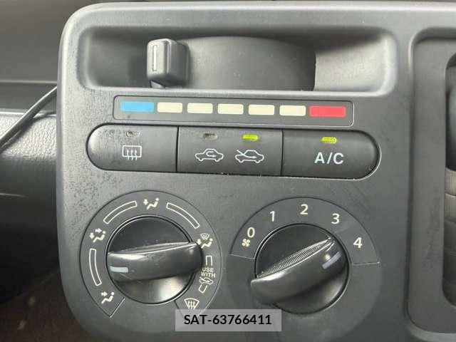Nissan MOCO 2013-09 8817701-7