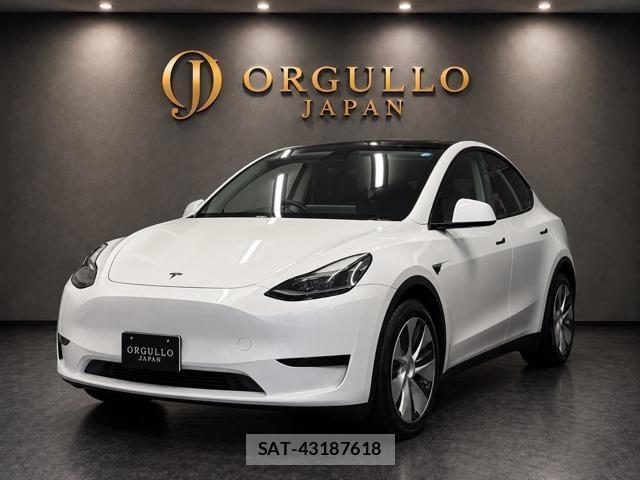 Tesla MODEL Y 2023-08 8815580-0