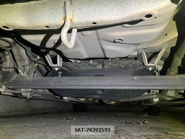 Daihatsu MOVE CANBUS 2017-08 8813473-17