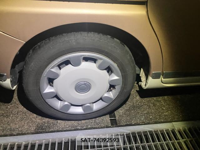 Daihatsu MOVE CANBUS 2017-08 8813473-4